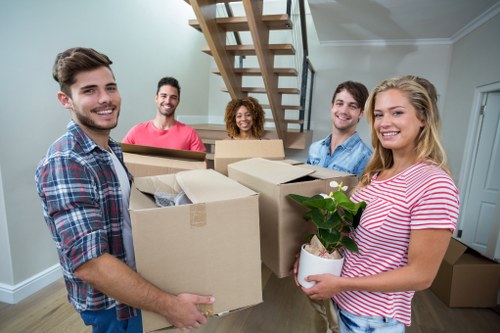 Free quote policy for Millwall storage services