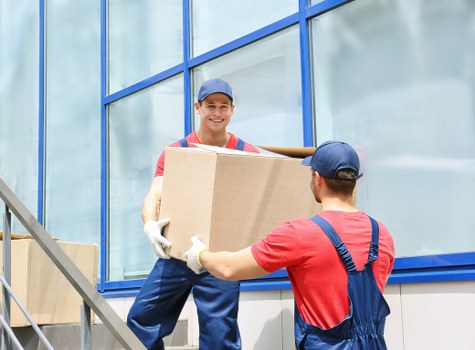 Man and van service helping with moving boxes in Millwall