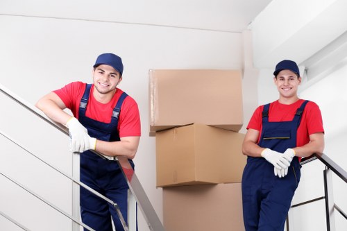 Secure long-term storage units in Millwall for household and business items
